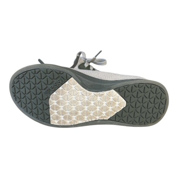 VESSI WEEKENDER 100% WATERPROOF SNEAKER SHOES ALL-DAY COMFORT SZ 7 LIKE NEW - Picture 5 of 7